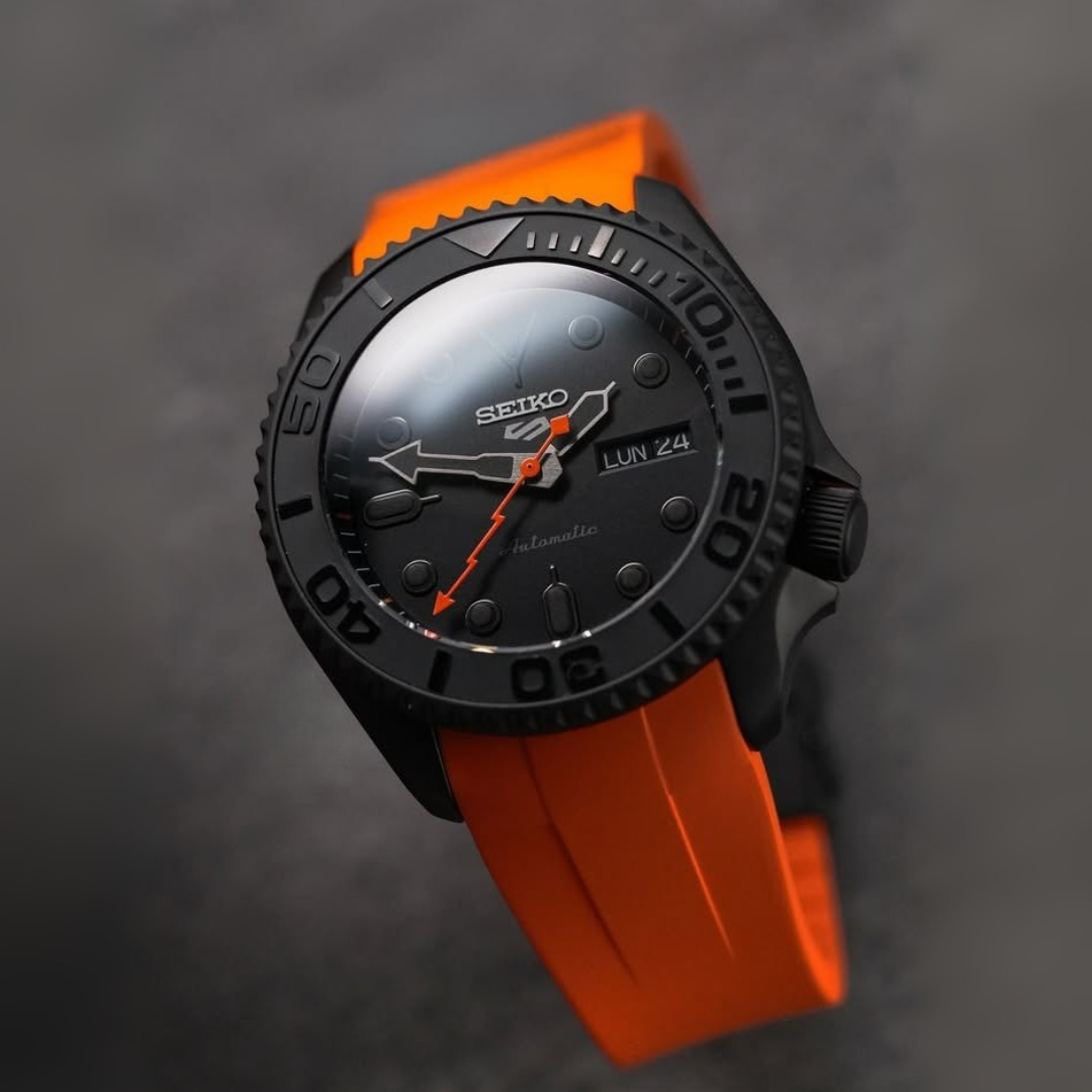 SKX07| Seiko Mod Orange SKX Stealth Edition